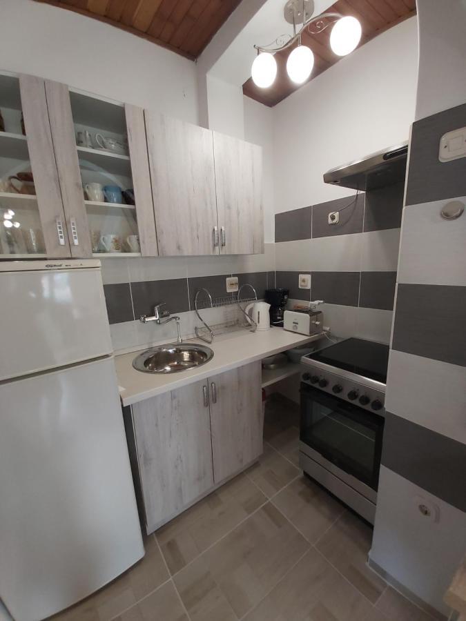 Apartment Malvina マリ・ロシニュ エクステリア 写真